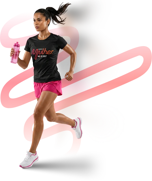 Atleta correndo com a camiseta da Corrida Mulher, Não Se Cale!